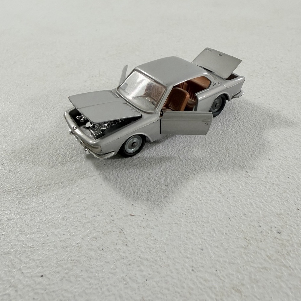 Mebetoys BMW 2000 Coupe Sport A-17 Silver 1/43 Scale Car Made In Italy